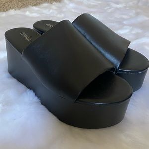 Black Platforms sandals